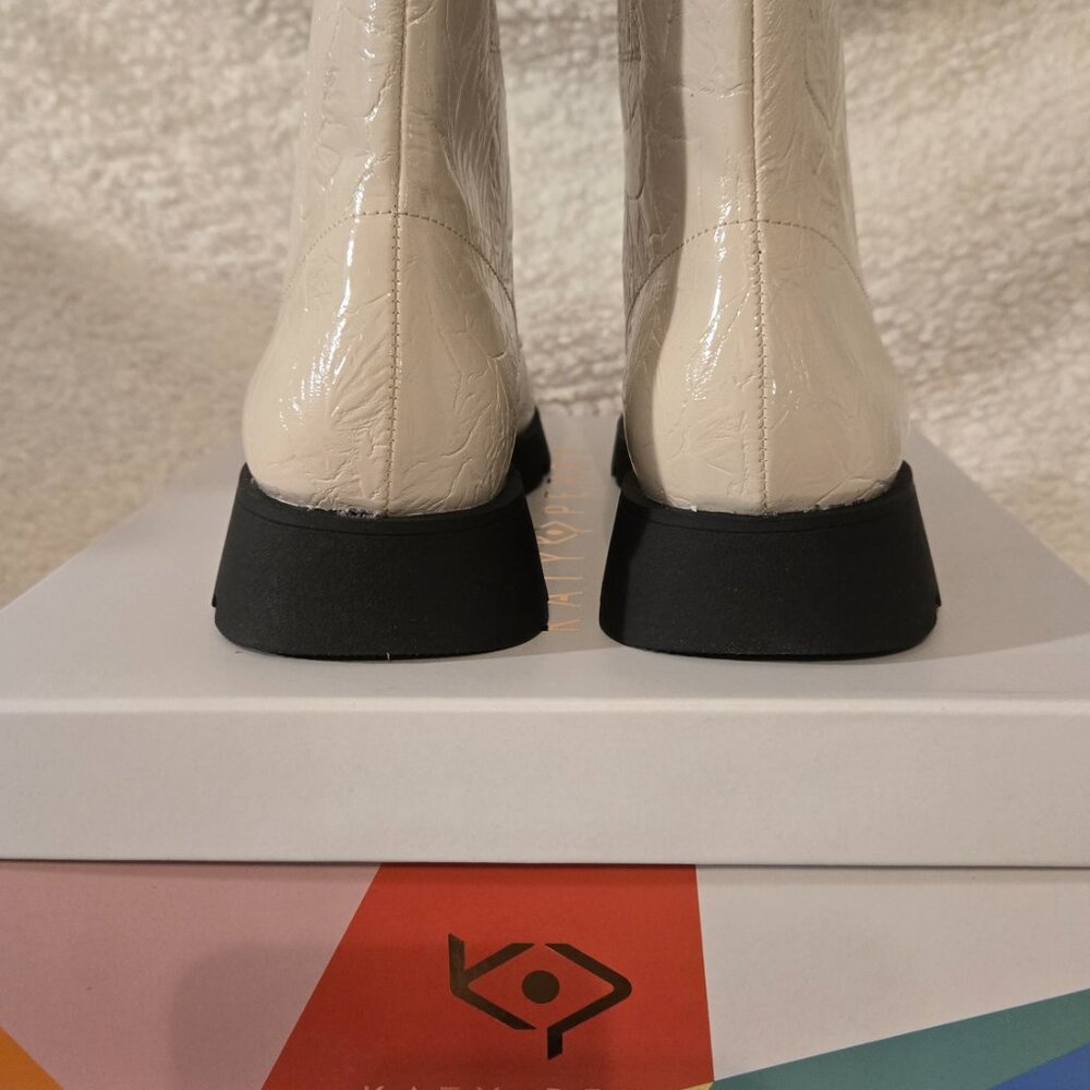 Katy Perry Shoes - Womens 9.5M - The Daarling Combat Boot CHALK - BNIB - Picture 7 of 7